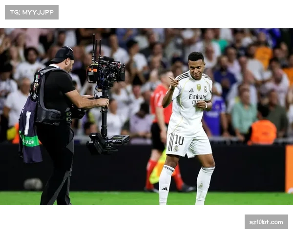 皇马客场挑战比利亚雷亚尔 强强对话影响格局 皇马客场挑战比利亚雷亚尔 强强对话影响格局